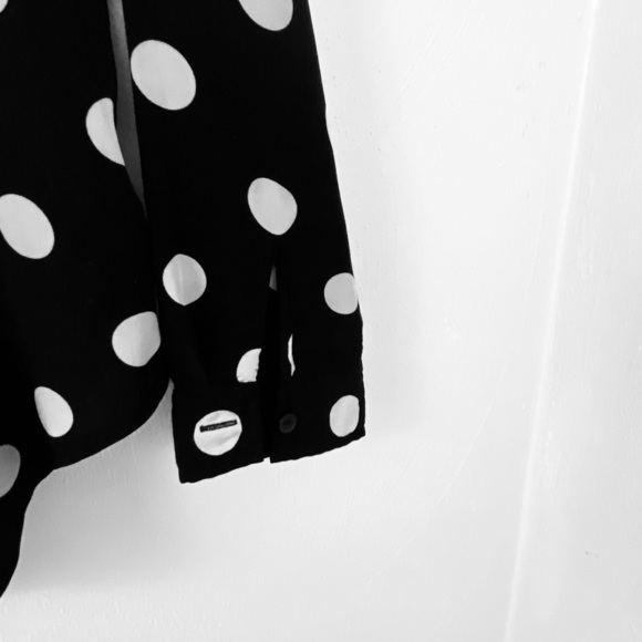 Forever 21. Shirt. Black/Blue Denim Design. Sz XS. - Picture 4 of 10